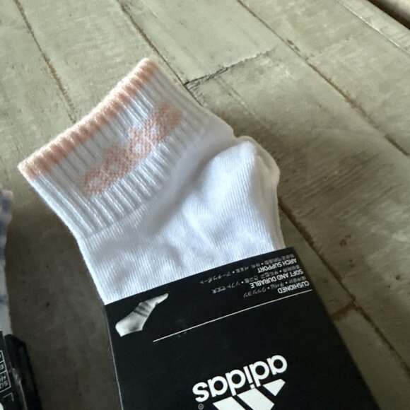 Women’s Adidas Socks 3 Packs Each 3 Pairs - Picture 4 of 5